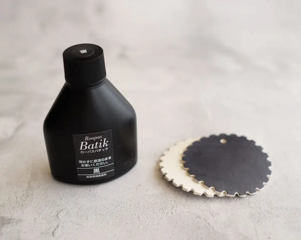 Roapas Batik 鹽基性皮革專用染料-4.webp
